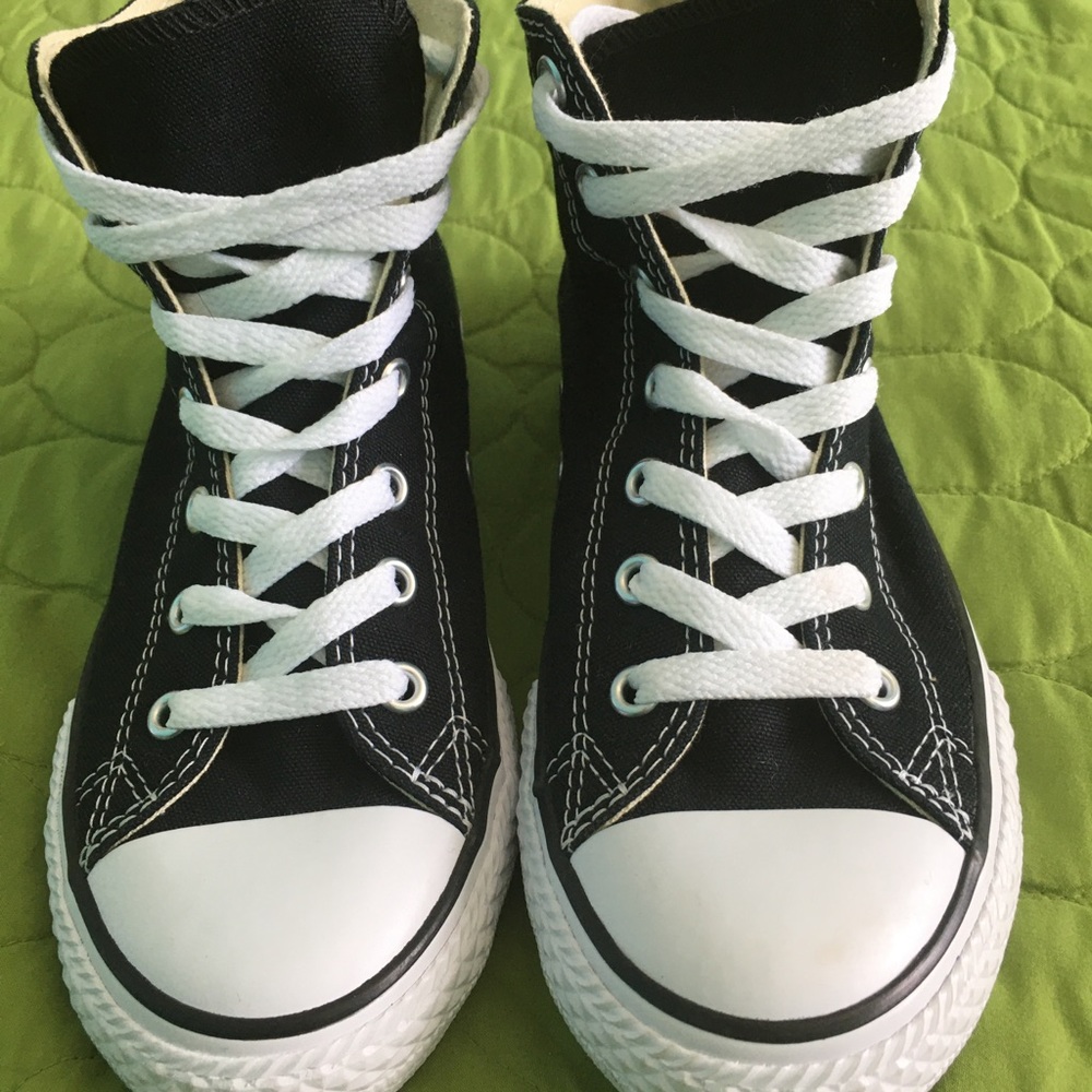 Converse All Star sneakers size 2 girls